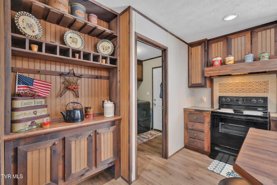 Photo #32: 3176 Highway 421