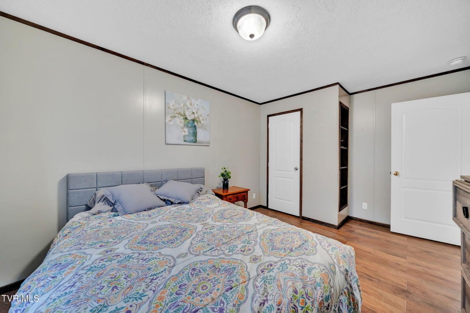 Photo #36: 3176 Highway 421