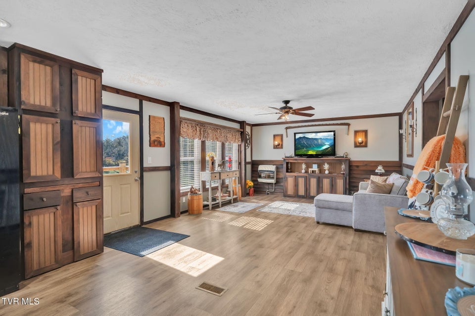 Photo #40: 3176 Highway 421