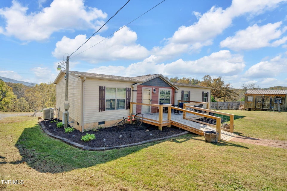 Photo #8: 3176 Highway 421