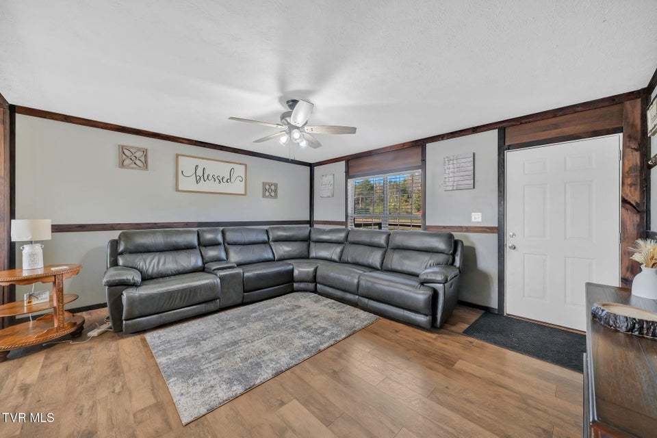 Photo #56: 3176 Highway 421