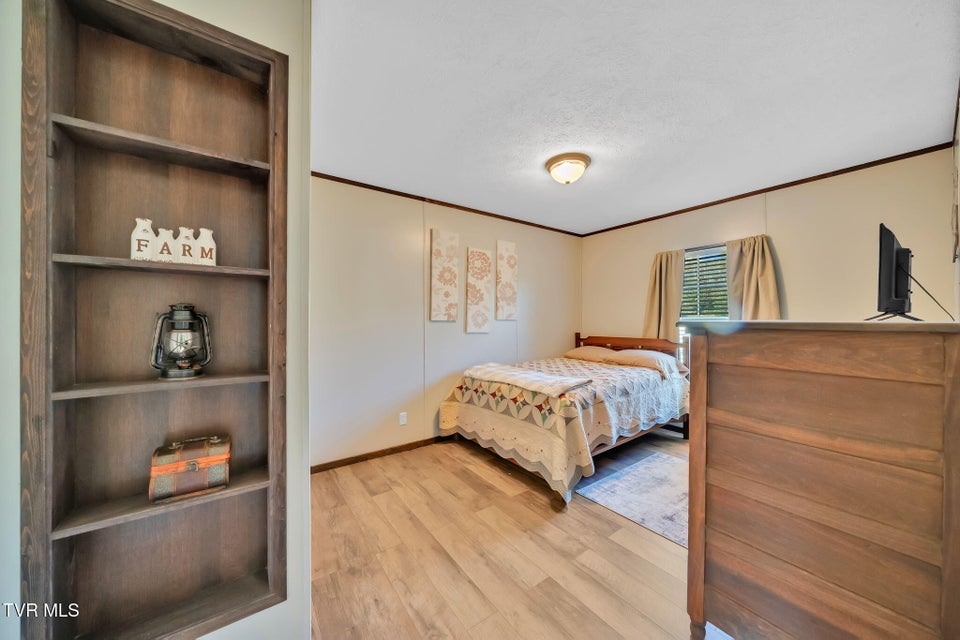 Photo #57: 3176 Highway 421