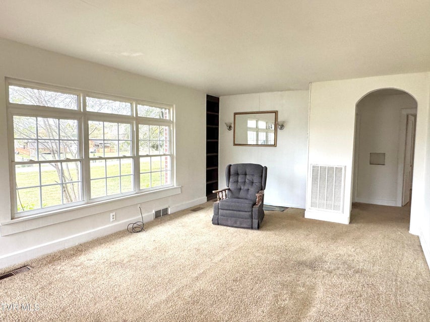 Photo #11: 123 Randolph Avenue