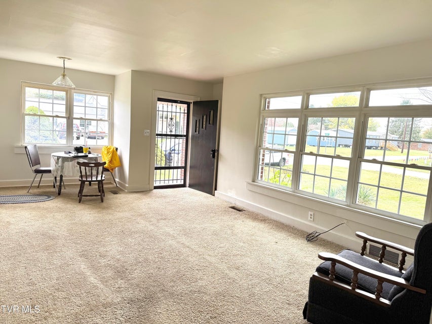 Photo #13: 123 Randolph Avenue