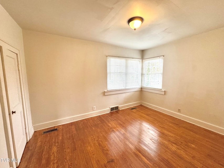 Photo #14: 123 Randolph Avenue