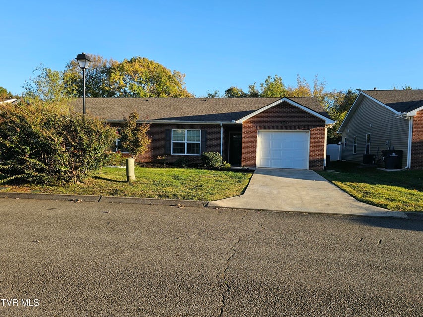 Photo #3: 736 Spring Park Road