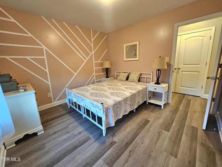 Photo #36: 736 Spring Park Road