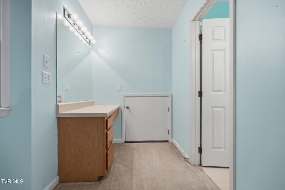 Photo #6: 780 Hamilton Road