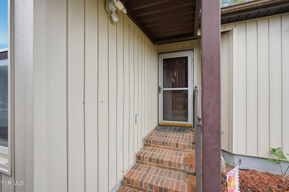 Photo #17: 780 Hamilton Road