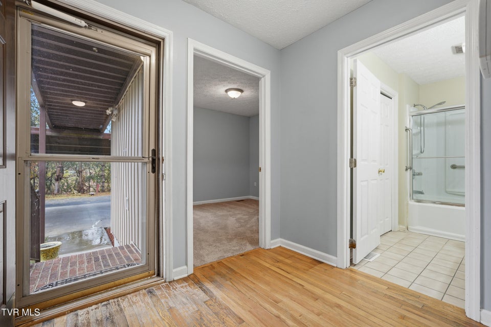 Photo #18: 780 Hamilton Road