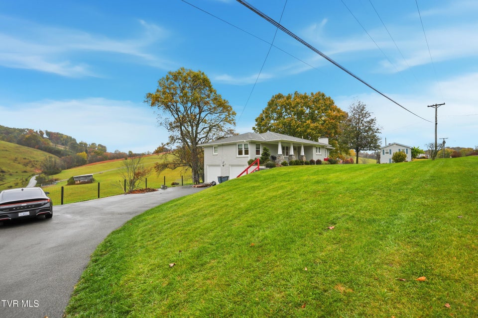 Photo #6: 7067 Reedy Creek Road