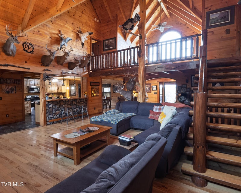 Photo #9: 397 Jennings Lane