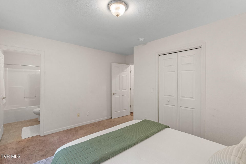 Photo #14: 396 Jonesboro Road