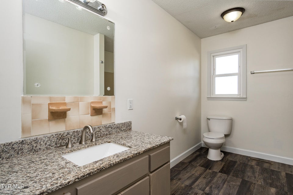 Photo #18: 145 Village Lane