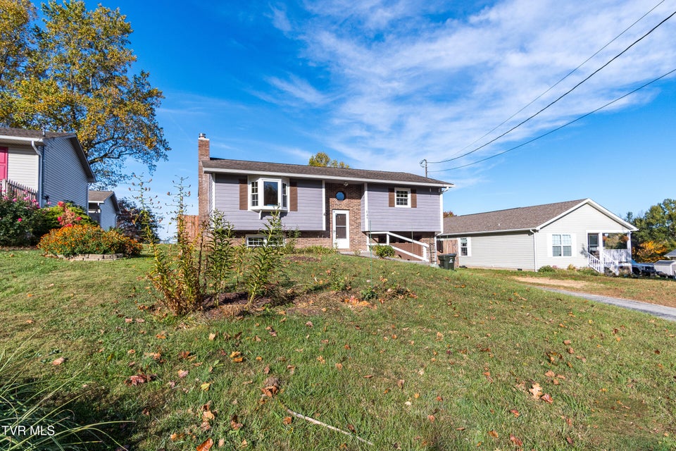 Photo #31: 145 Village Lane