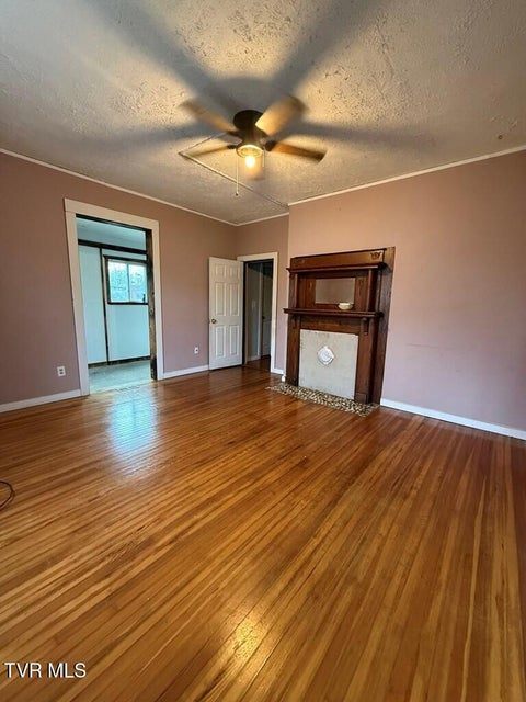 Photo #15: 539 Madison Street