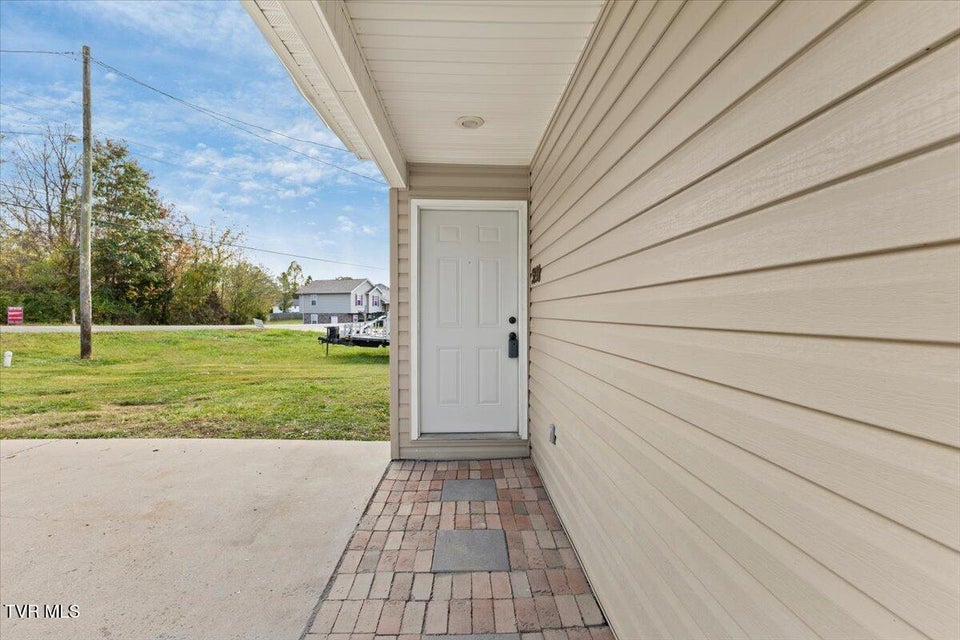 Photo #2: 3228 Mayfield Drive