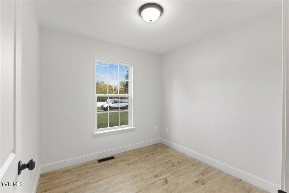 Photo #7: 3228 Mayfield Drive