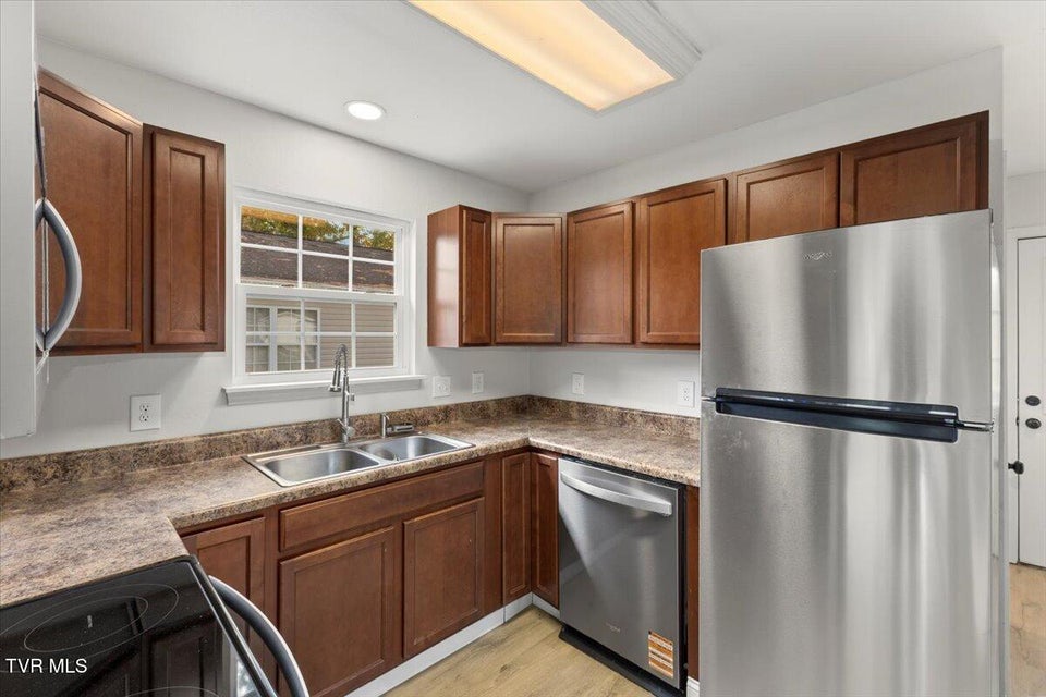 Photo #5: 3228 Mayfield Drive