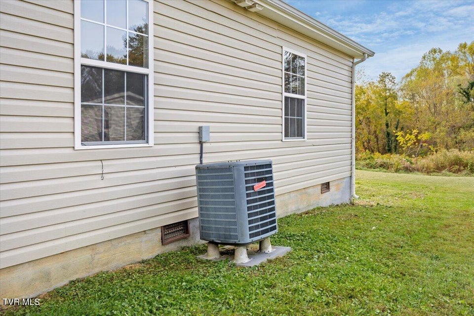 Photo #15: 3228 Mayfield Drive