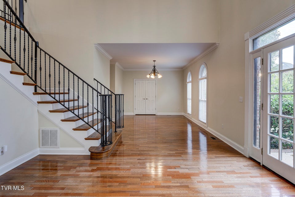 Photo #5: 9 Carriage Court