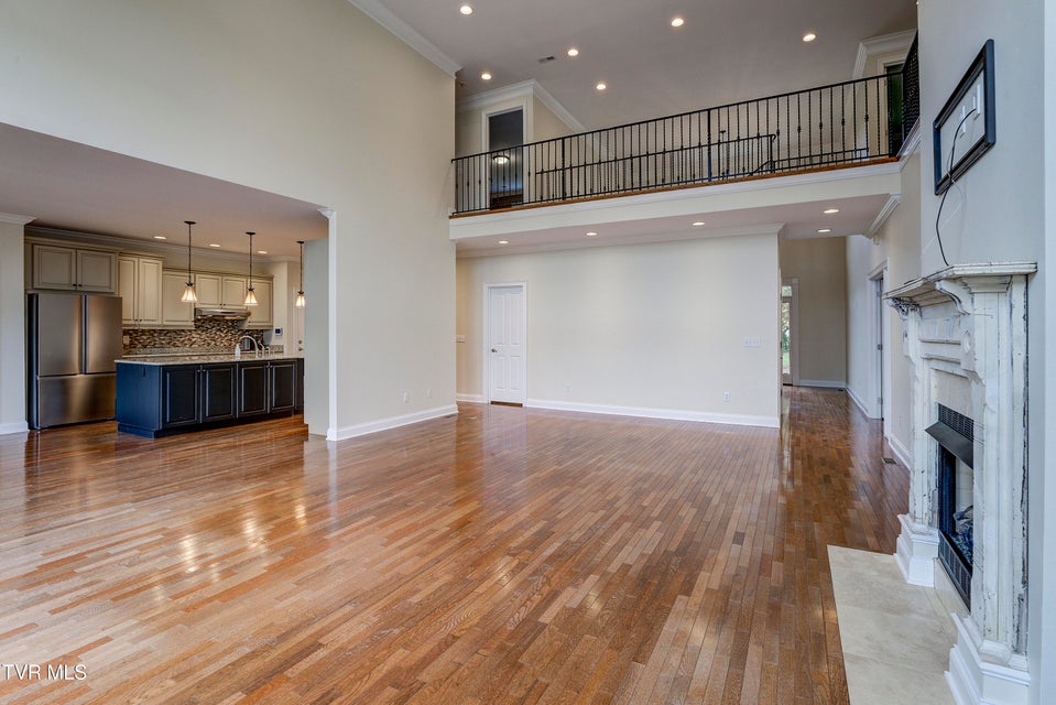 Photo #13: 9 Carriage Court