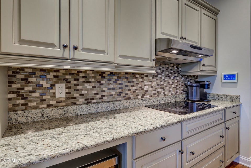 Photo #24: 9 Carriage Court