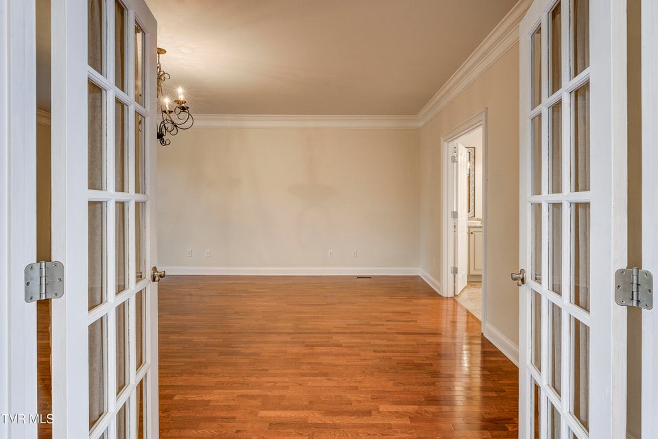 Photo #29: 9 Carriage Court