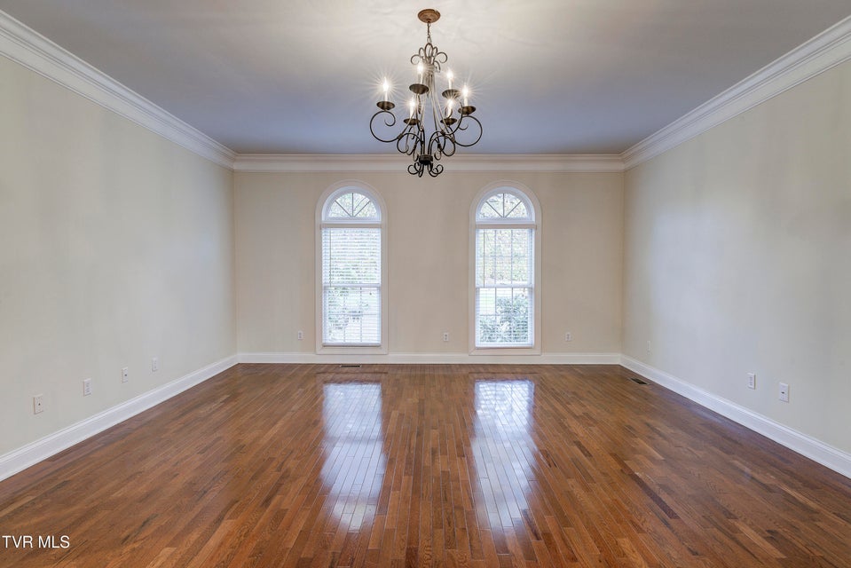 Photo #31: 9 Carriage Court