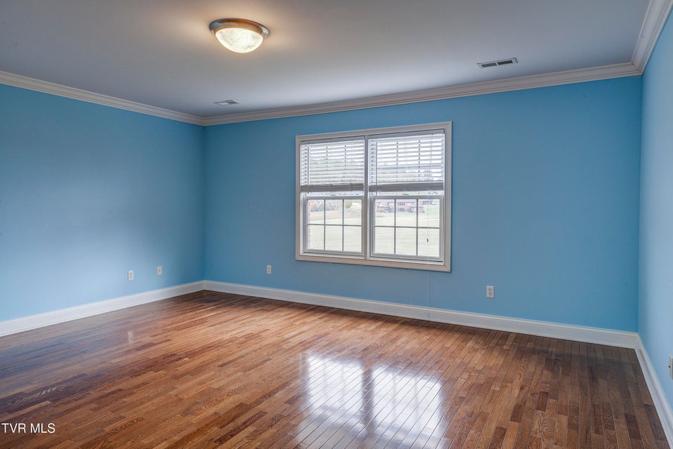 Photo #51: 9 Carriage Court