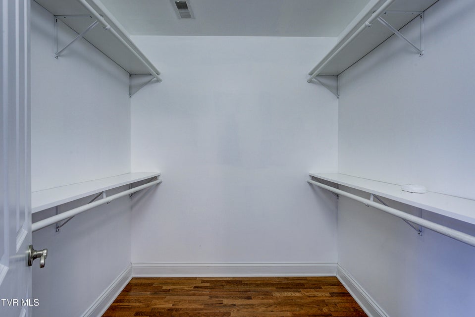 Photo #64: 9 Carriage Court