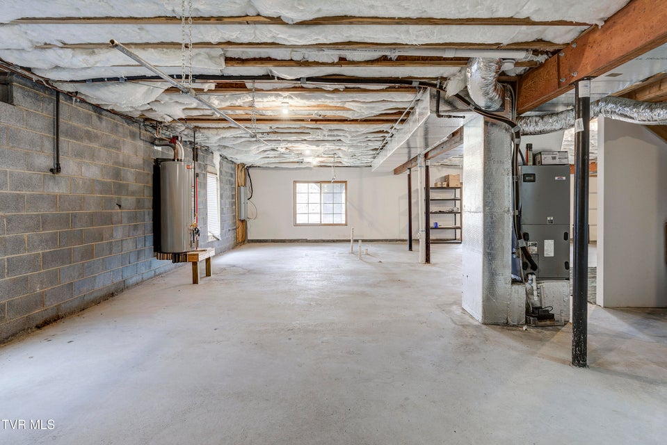 Photo #77: 9 Carriage Court