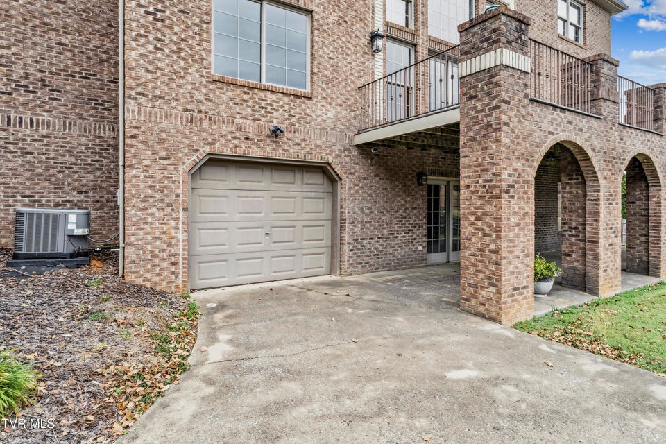 Photo #84: 9 Carriage Court