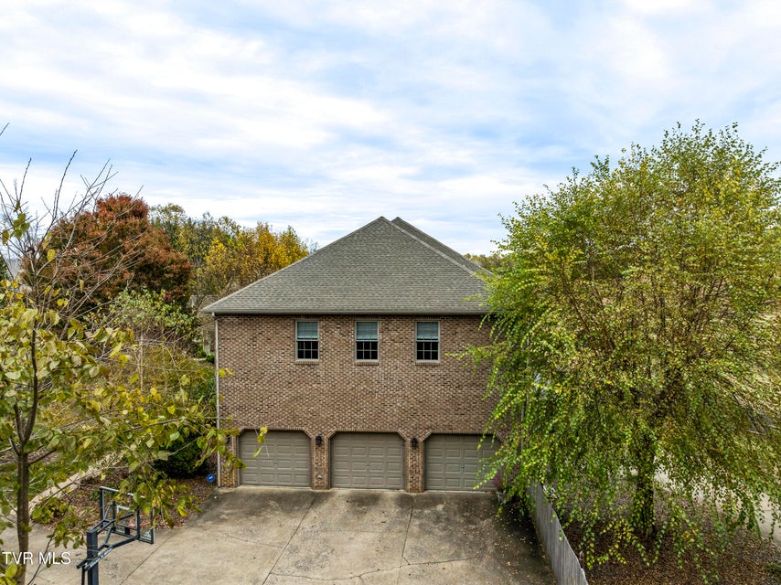 Photo #94: 9 Carriage Court