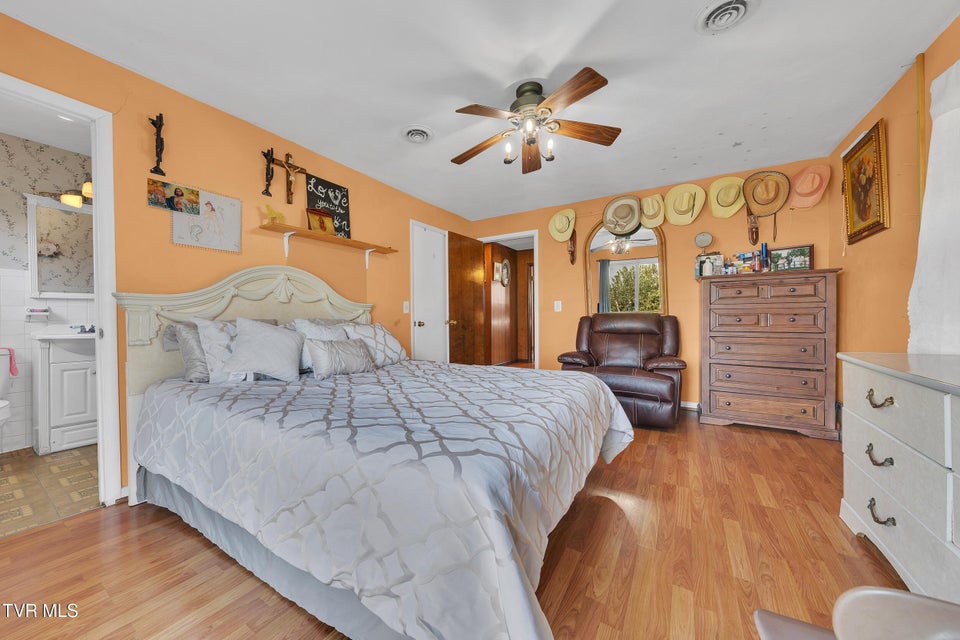 Photo #15: 586 Telford New Victory Road