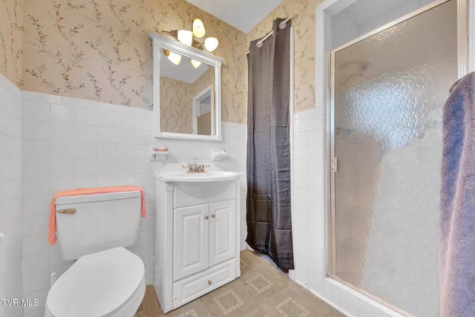 Photo #16: 586 Telford New Victory Road