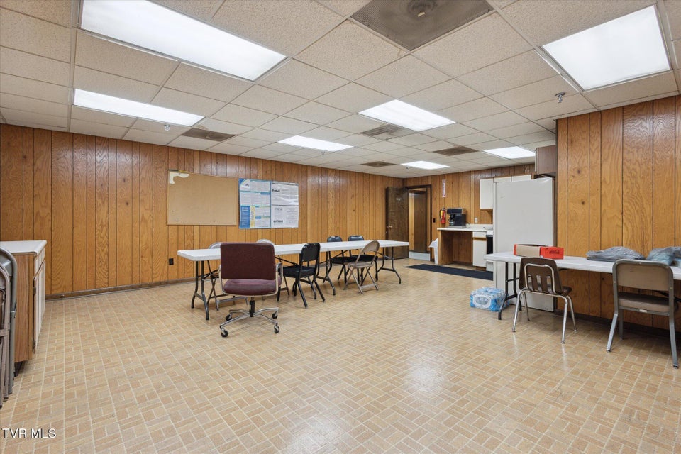 Photo #10: 1551 Wilcox Drive