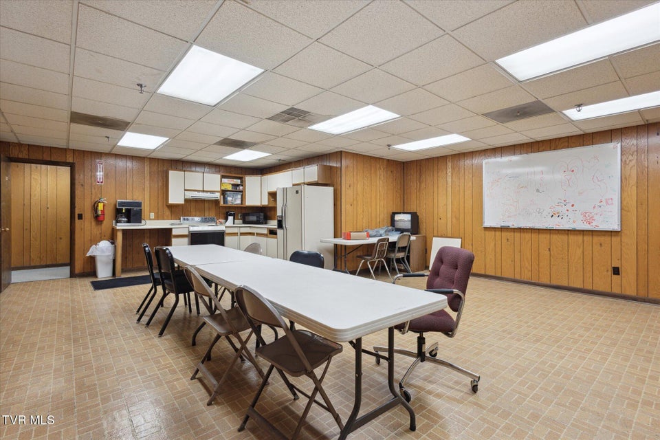 Photo #11: 1551 Wilcox Drive