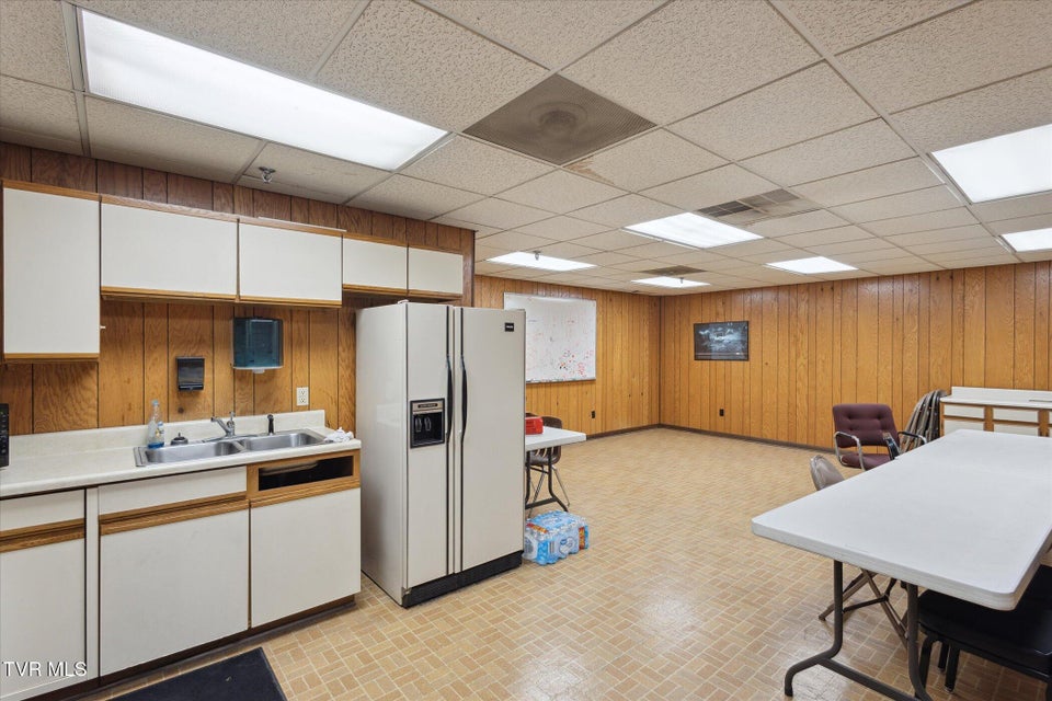 Photo #13: 1551 Wilcox Drive