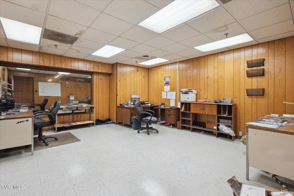 Photo #16: 1551 Wilcox Drive