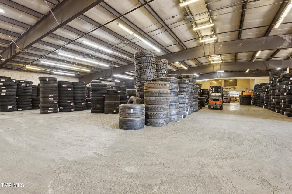 Photo #21: 1551 Wilcox Drive