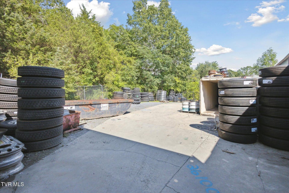 Photo #24: 1551 Wilcox Drive