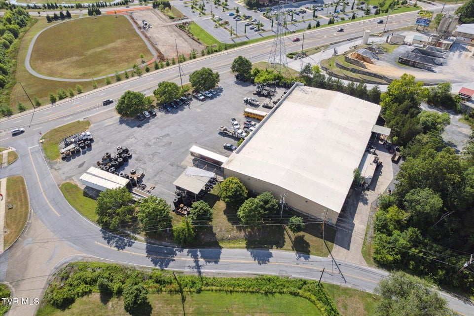 Photo #34: 1551 Wilcox Drive