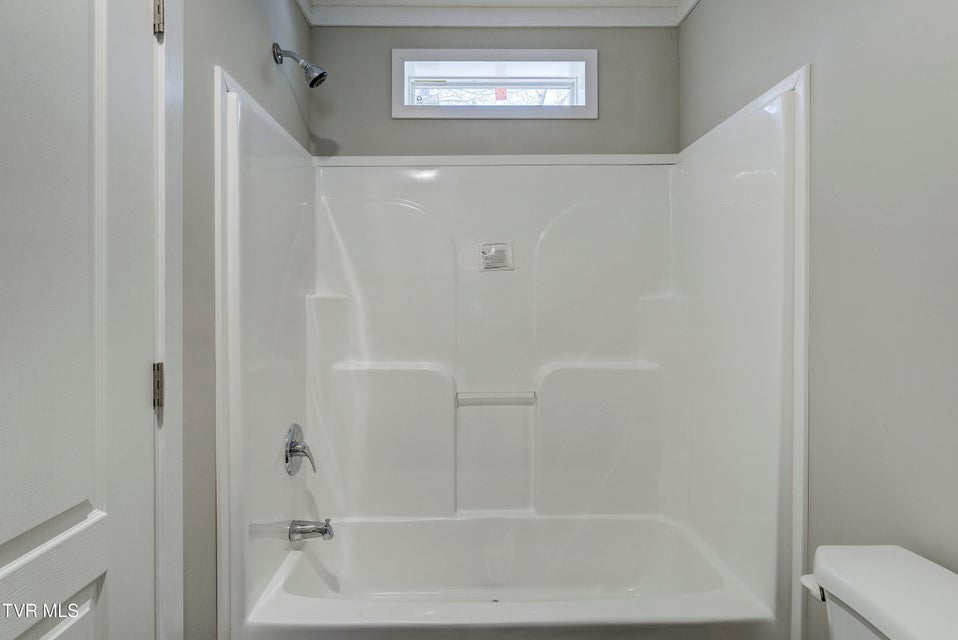 Photo #33: 560 Main Street