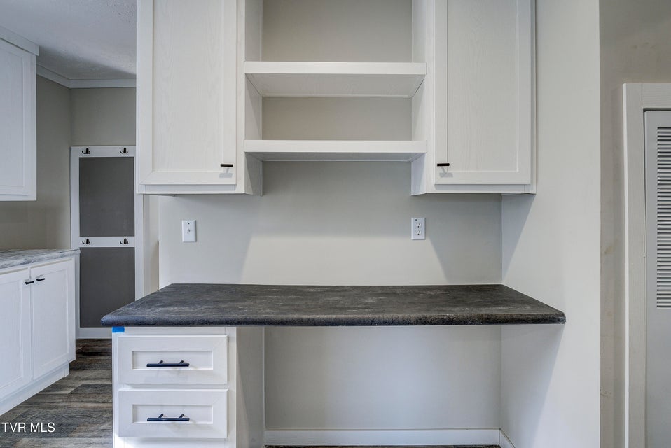 Photo #35: 560 Main Street