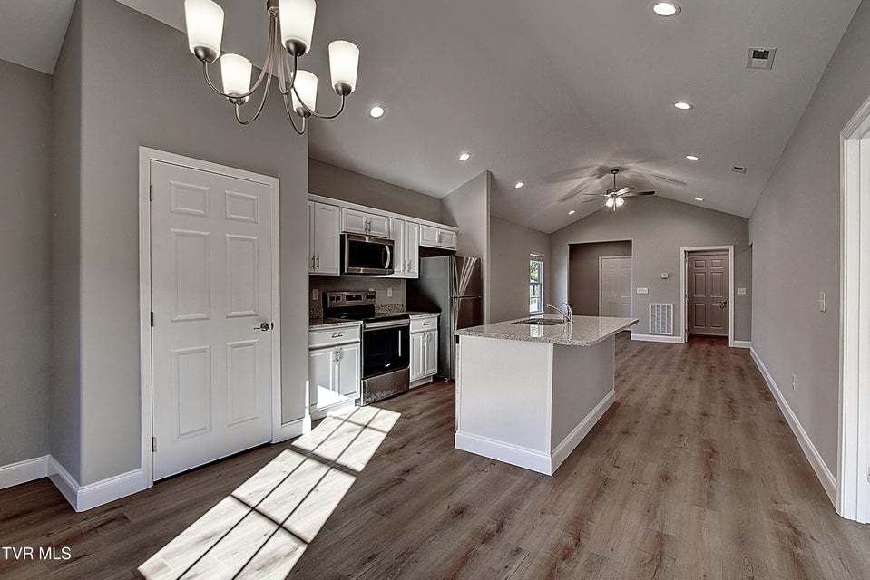 Photo #27: 3404-3585 Frylee Court