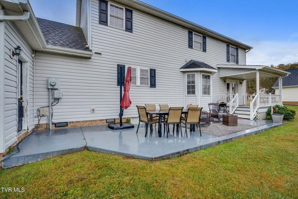 Photo #43: 511 Old Stage Road