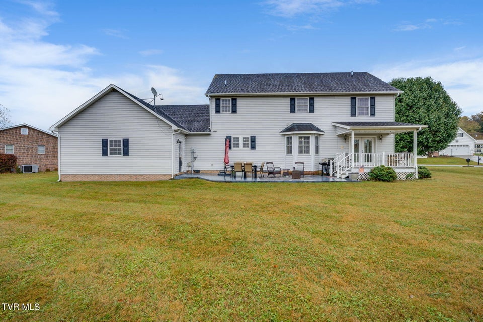 Photo #40: 511 Old Stage Road