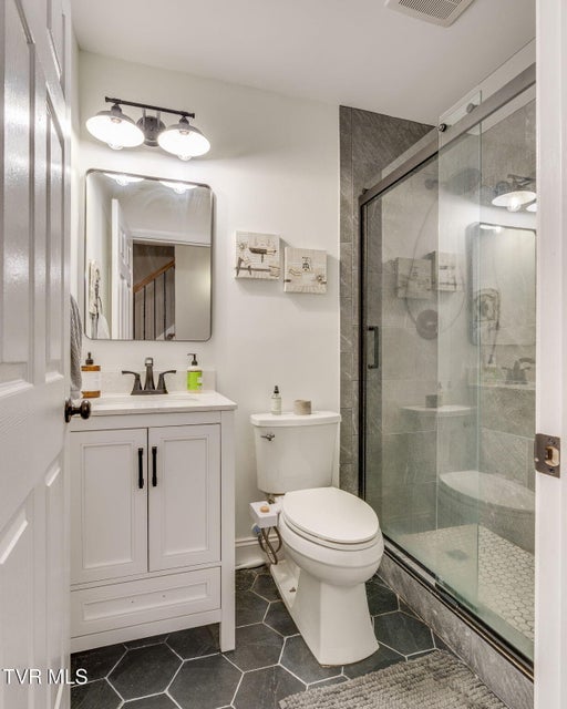 Photo #20: 511 Old Stage Road