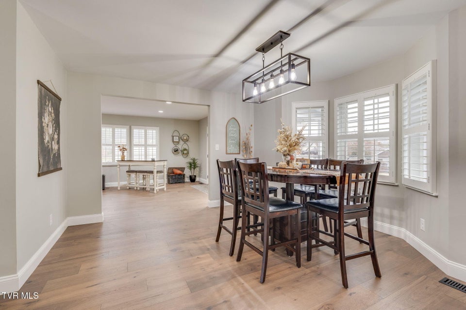 Photo #12: 511 Old Stage Road